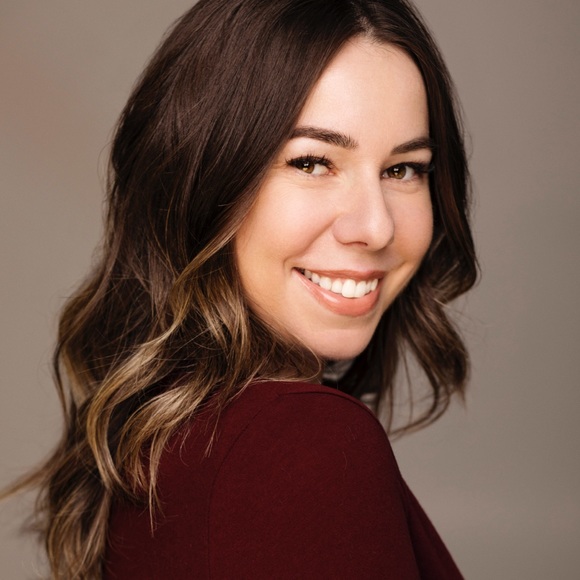 Meet your Posher, Alicja - Picture 1 of 1